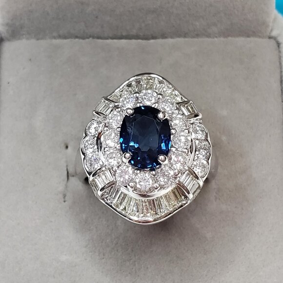 Luxury Blue Sapphire and Diamond In 18k White Gold Ring Classy and Elegant - Picture 1 of 16